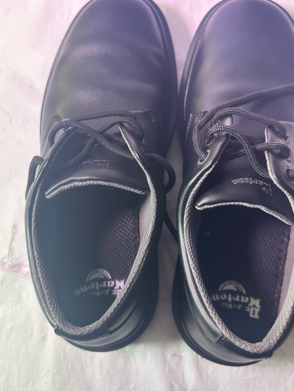 Dr. Martens Men's Black Leather 3-Eye Derby Shoes - Picture 11 of 12